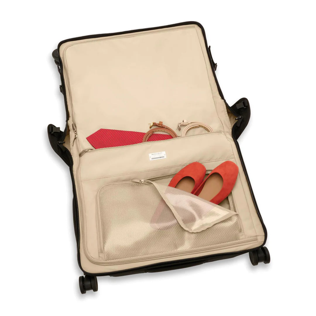 Briggs & Riley Baseline 21" Carry-On Wheeled Garment Spinner