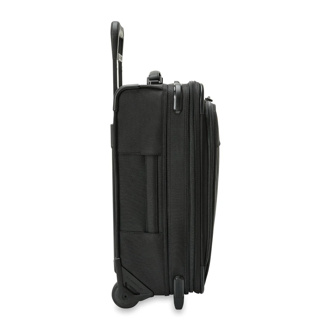 Briggs & Riley Baseline Global 21" 2-Wheel Expandable Carry-On